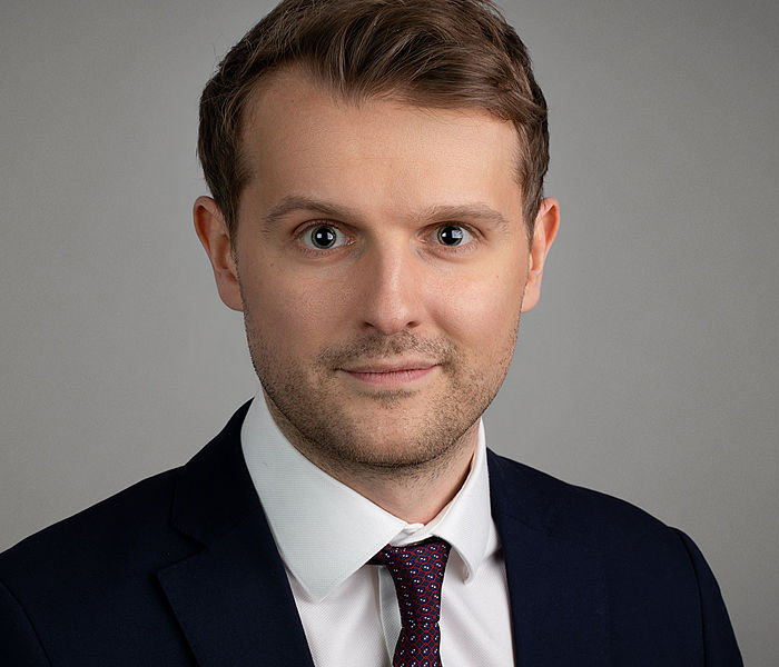 Tom Phillipps - Vice President at Valor Real Estate Partners